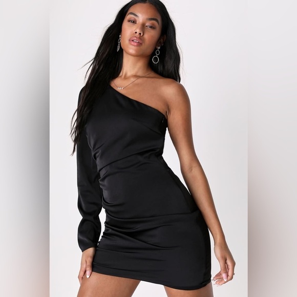 NWT Lulu's Happy Hour Chic Black Satin Ruched One-Shoulder Mini Dress Size XS - Picture 4 of 14